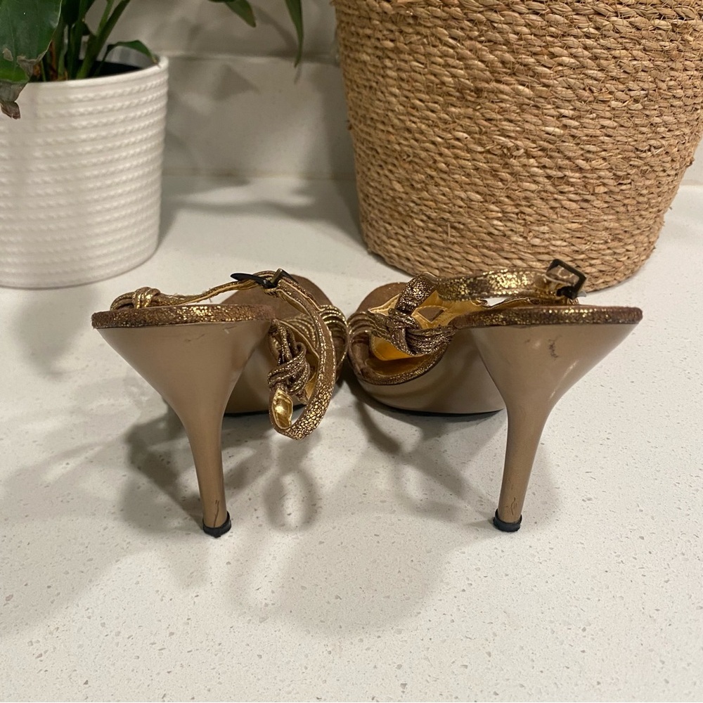 Carlos By‎ Carlos Santana “Entrance” Metallic Golden Slingback Heels Women’s 6.5 - Picture 5 of 8
